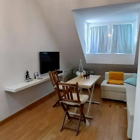 Estupendo Apartamento 1 Dormitorio, 1 Salon, Bano , Wifi Sky Montana Apartment