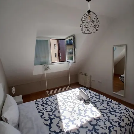 Estupendo Apartamento 1 Dormitorio, 1 Salon, Bano , Wifi Sky Montana Apartment *